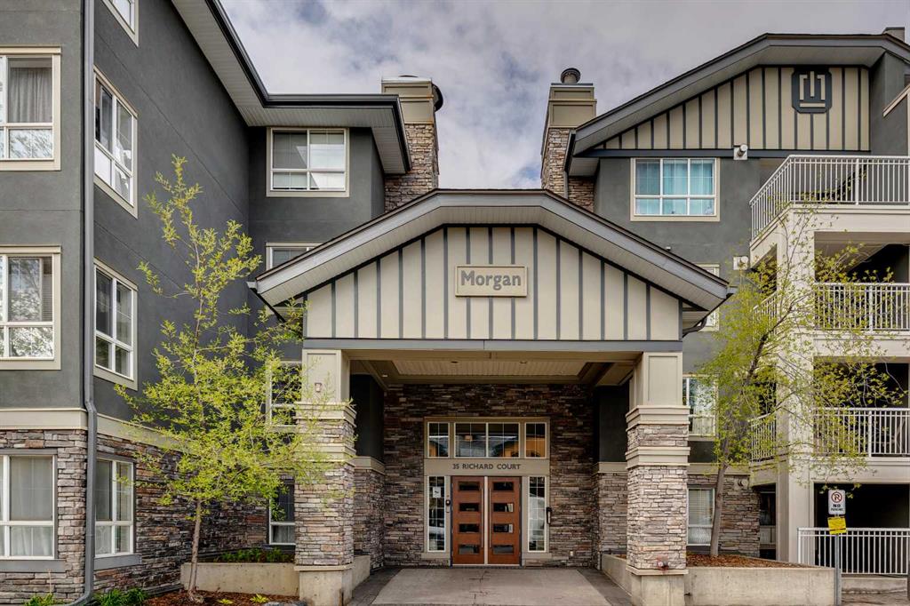 35 Richard Court SW Unit: 205
