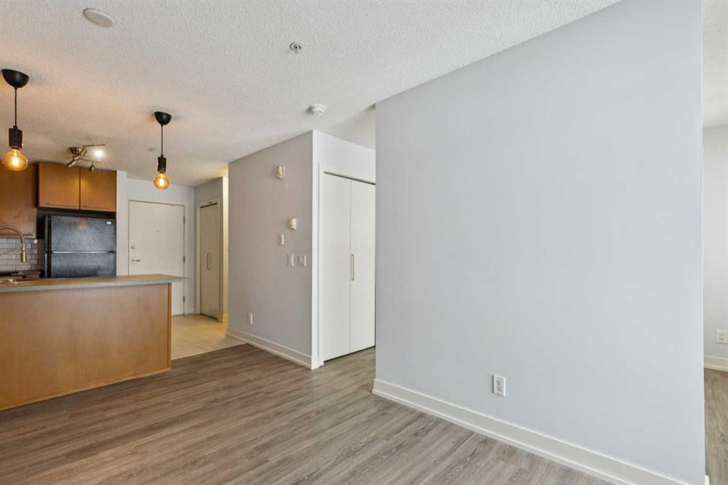 35 Richard Court SW Unit: 205