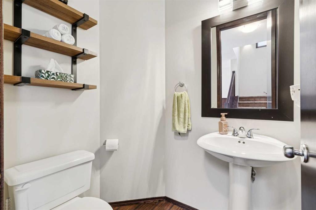 69 Elgin Meadows Manor SE