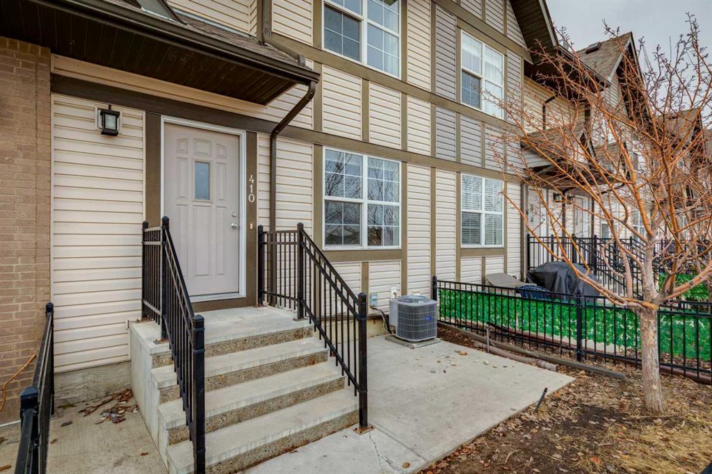 410 Cranford Court SE