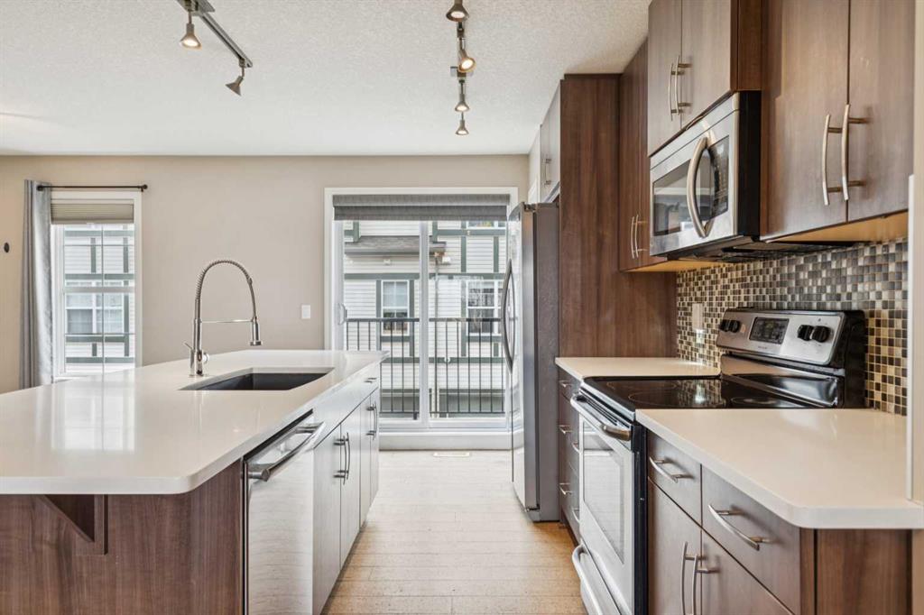 410 Cranford Court SE