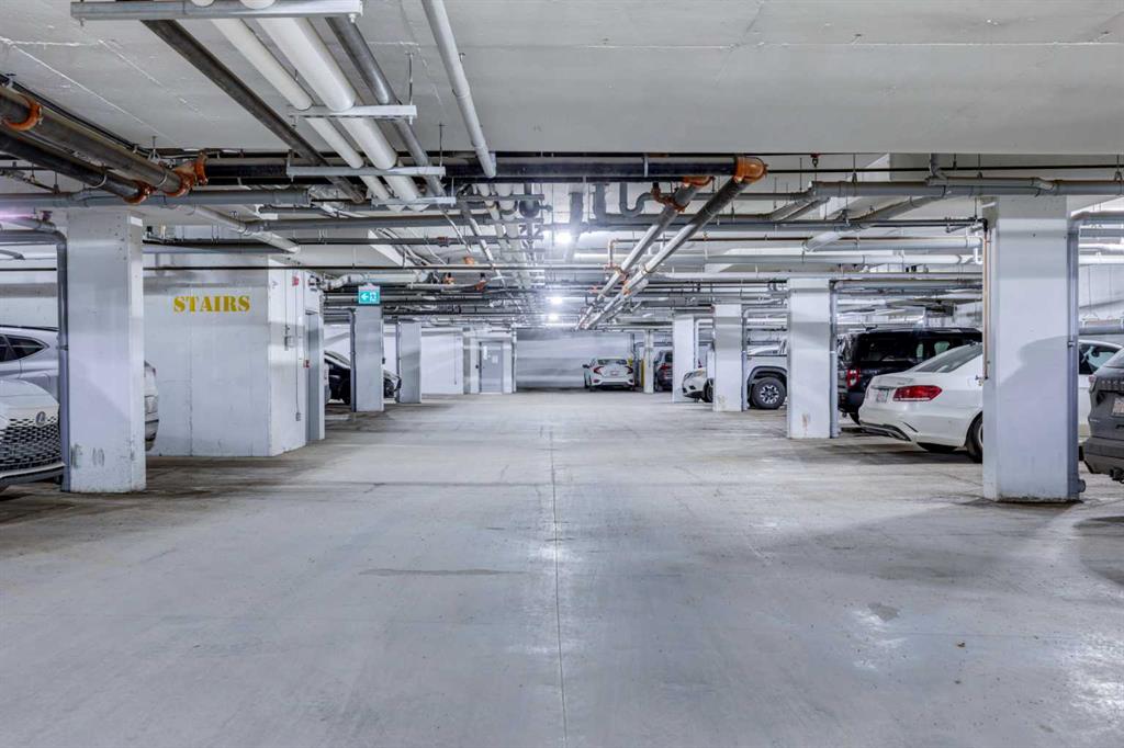 40 Carrington Plaza NW Unit: 110