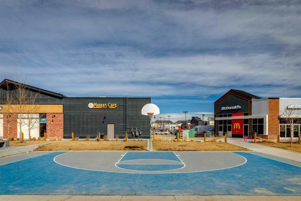 40 Carrington Plaza NW Unit: 110