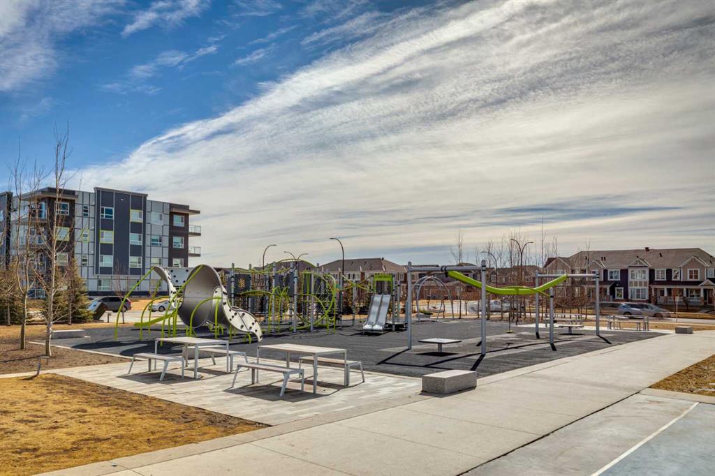 40 Carrington Plaza NW Unit: 110