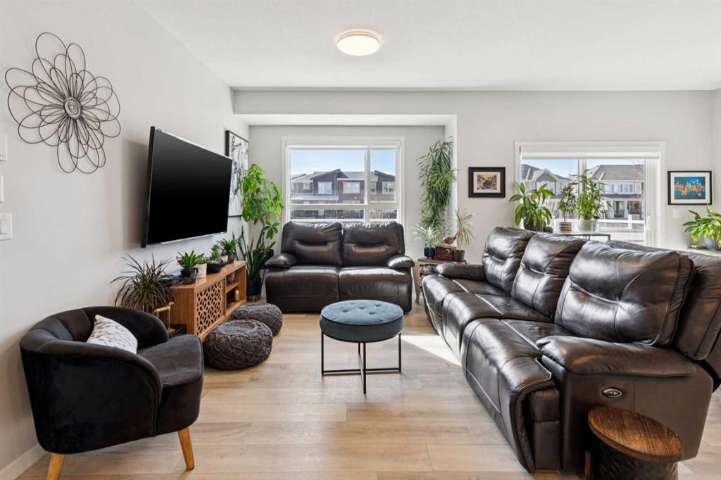 40 Carrington Plaza NW Unit: 110