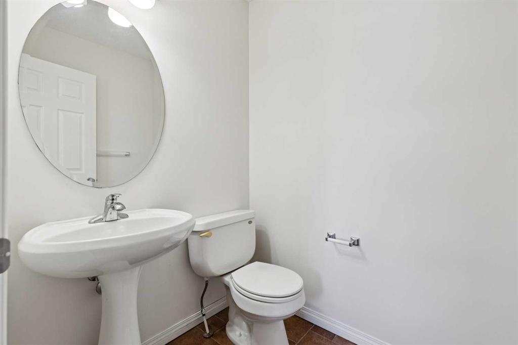 200 Silverado Drive SW