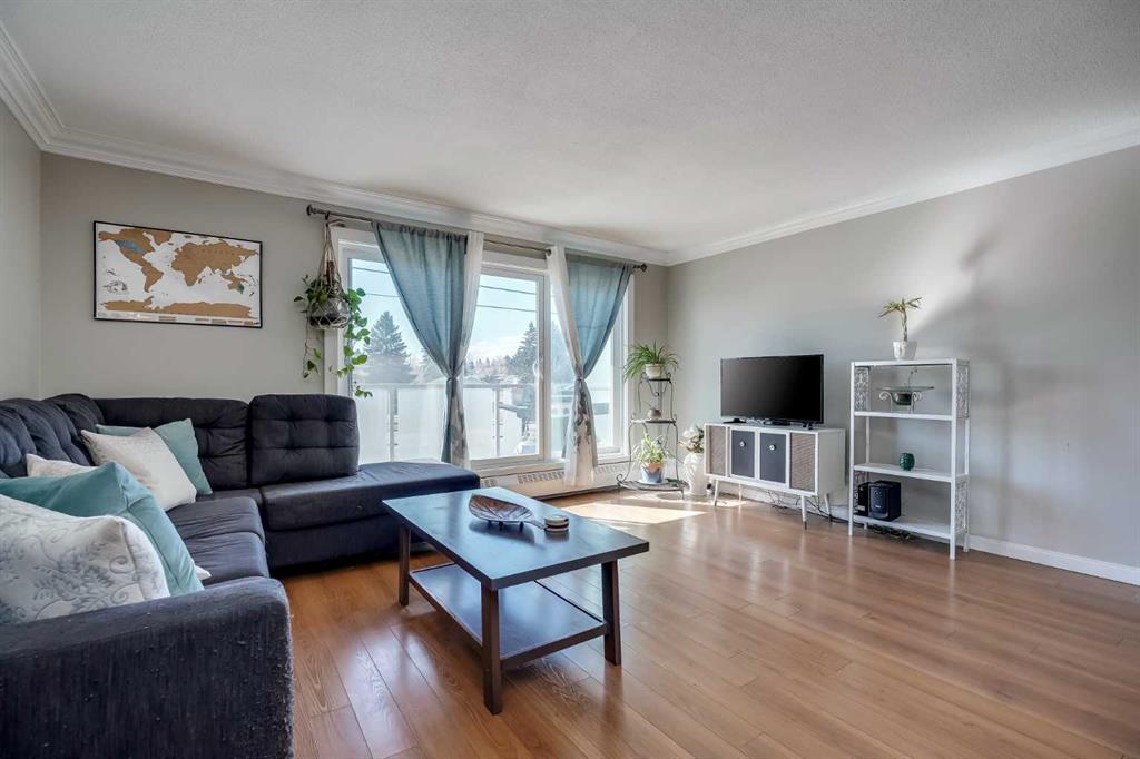 333 Garry Crescent NE Unit: 211