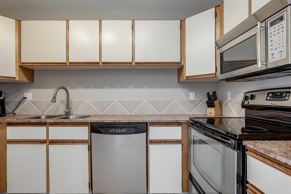 333 Garry Crescent NE Unit: 211