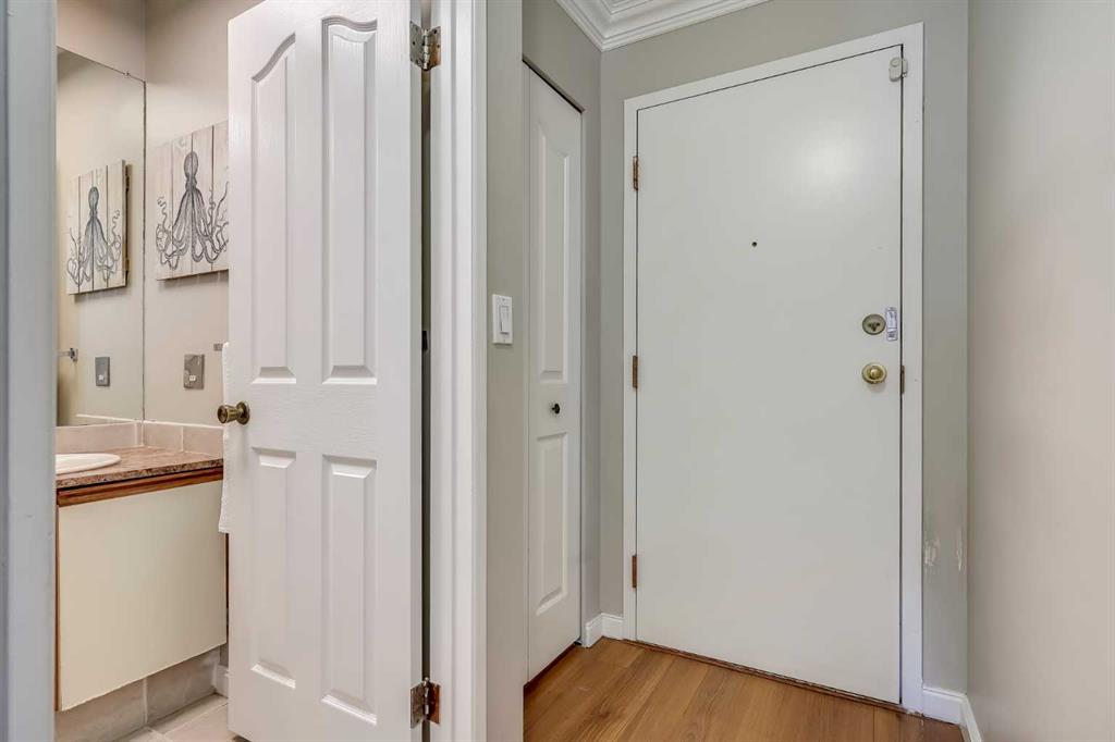 333 Garry Crescent NE Unit: 211