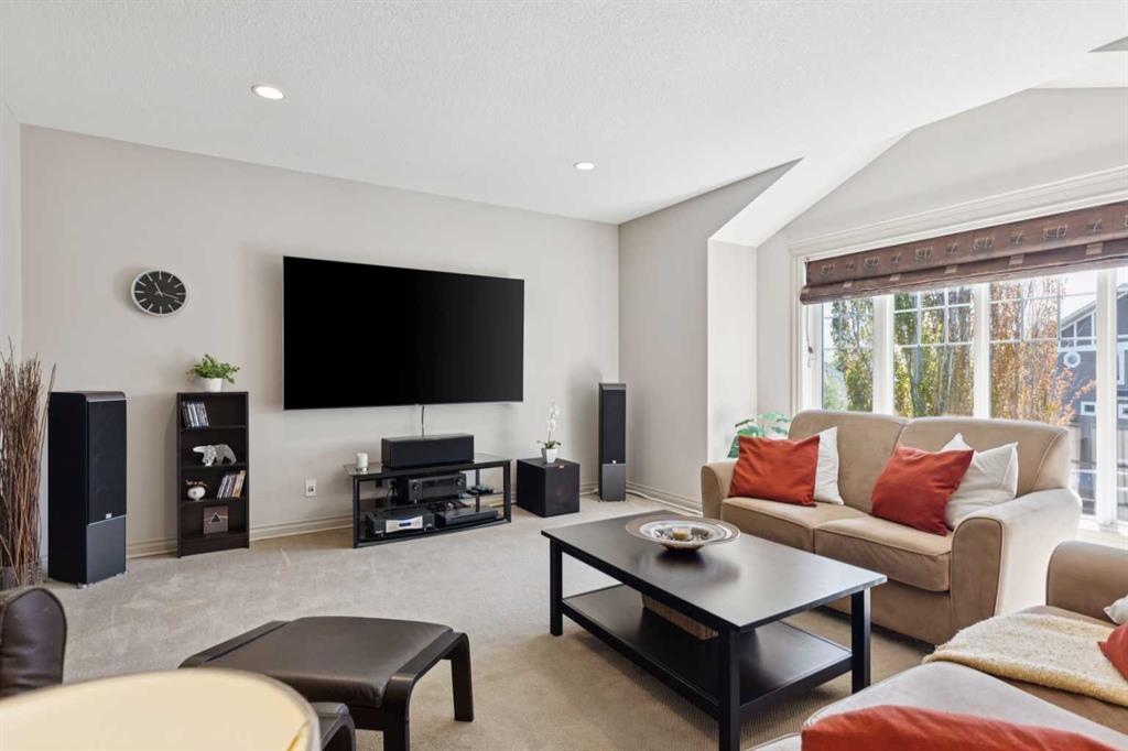 24 Auburn Sound Crescent SE