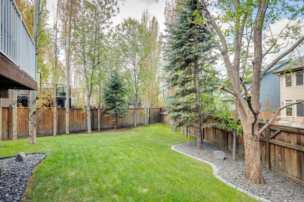 24 Auburn Sound Crescent SE