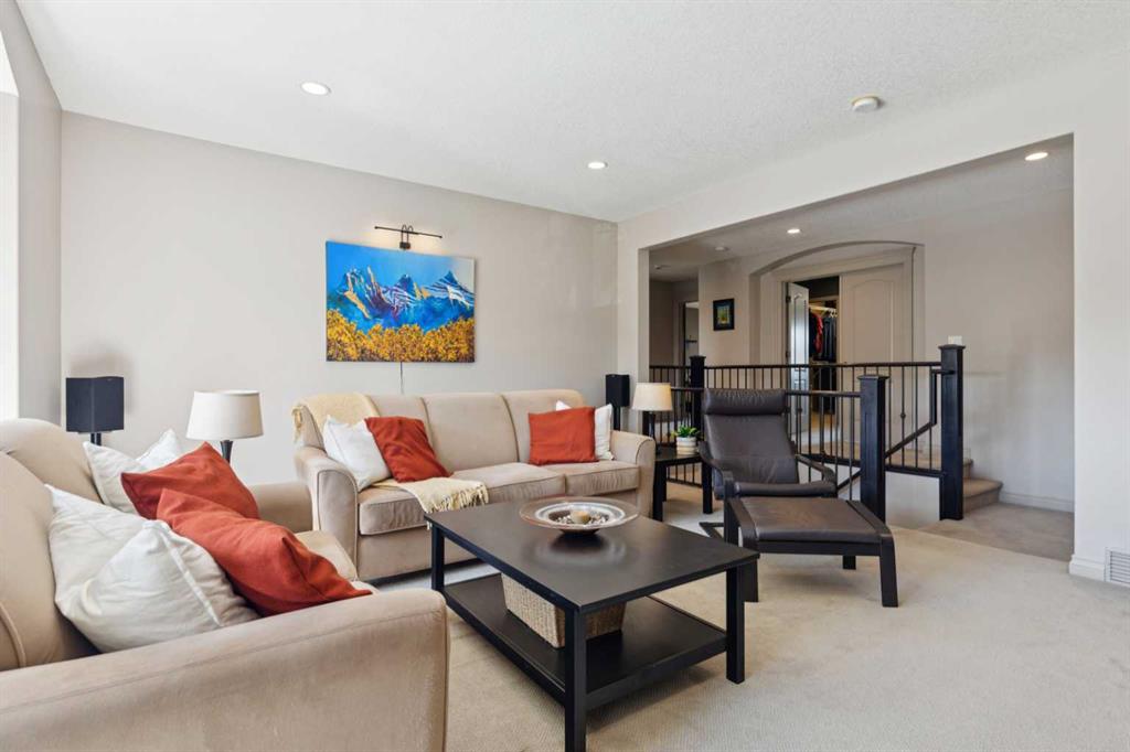 24 Auburn Sound Crescent SE