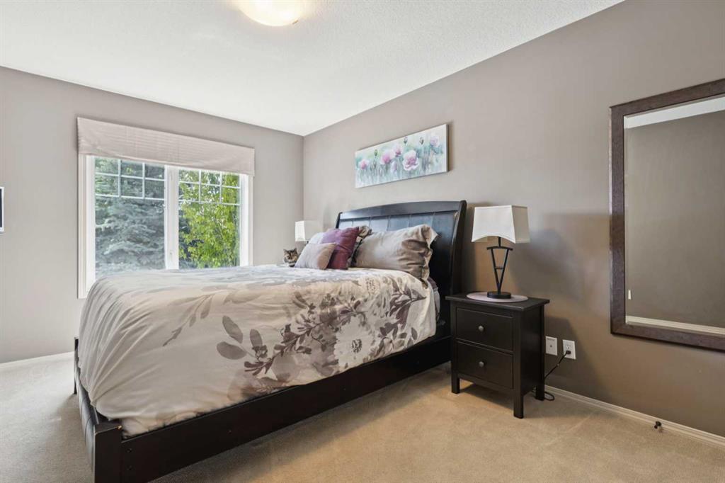 24 Auburn Sound Crescent SE