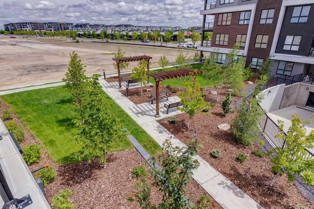 1802 Mahogany Boulevard SE Unit: 7121