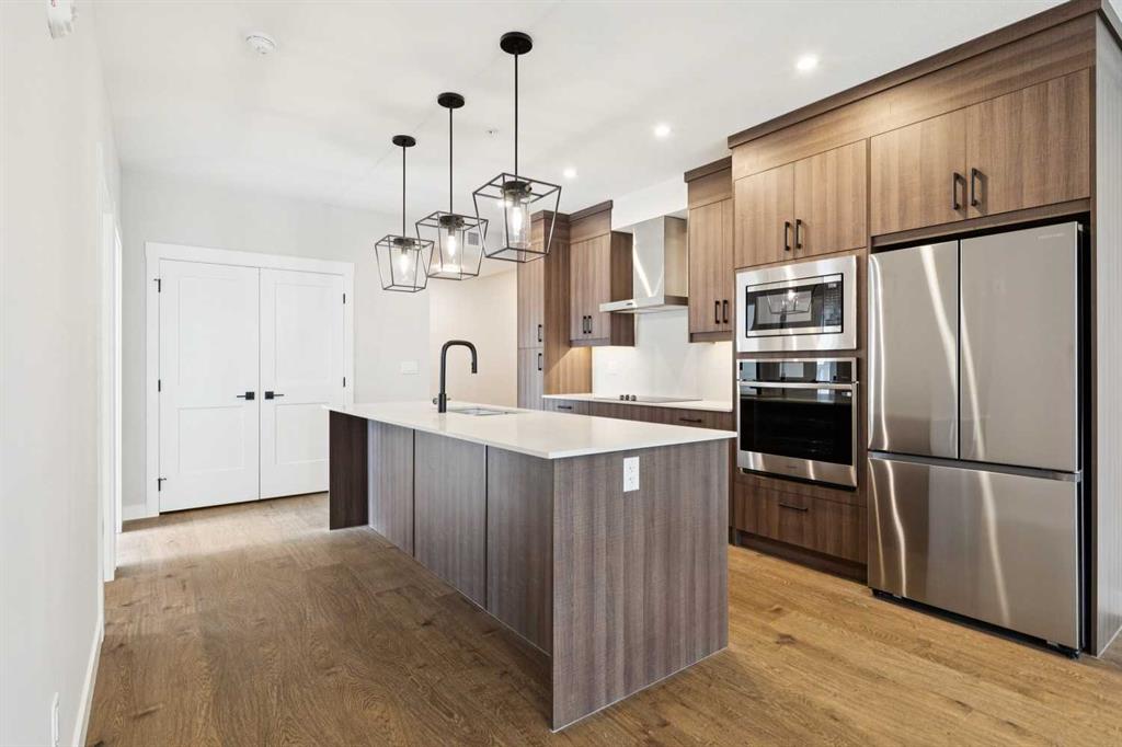 1802 Mahogany Boulevard SE Unit: 7121
