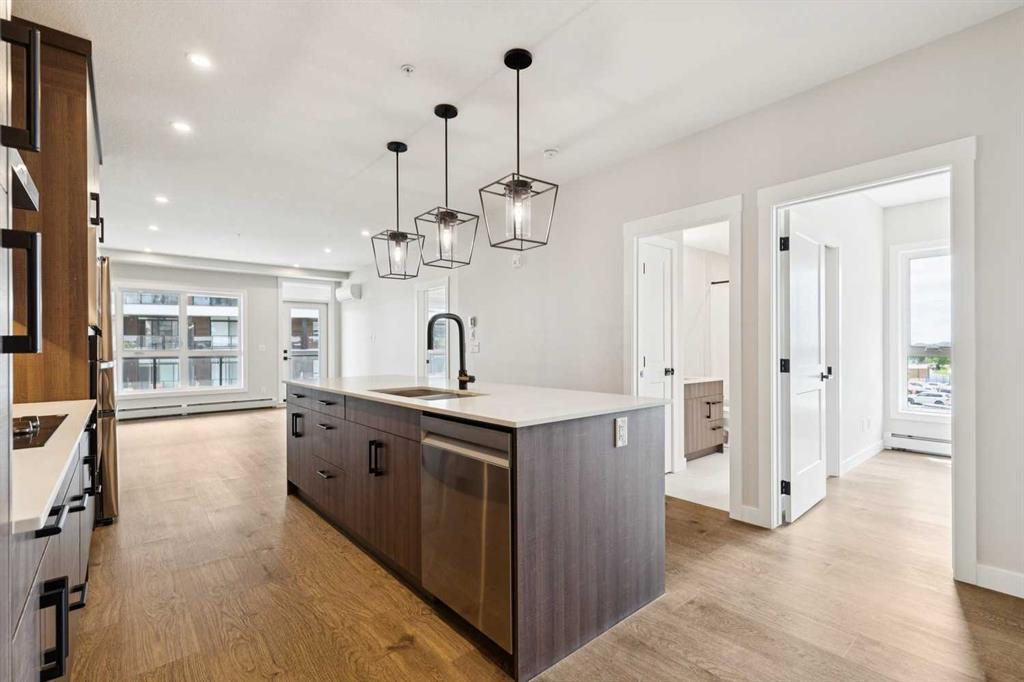 1802 Mahogany Boulevard SE Unit: 7121