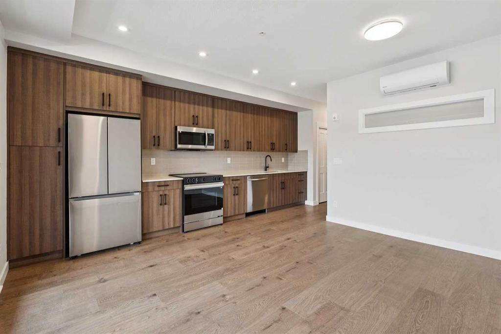 1802 Mahogany Boulevard SE Unit: 7107