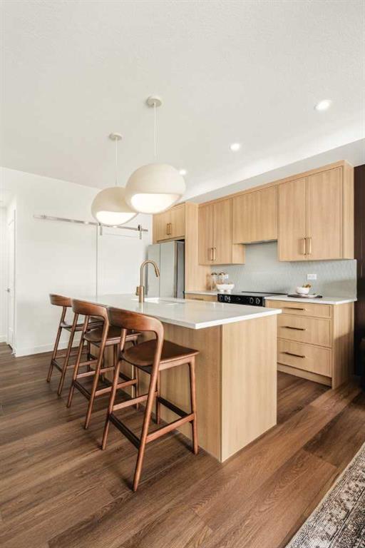 1802 Mahogany Boulevard SE Unit: 6117
