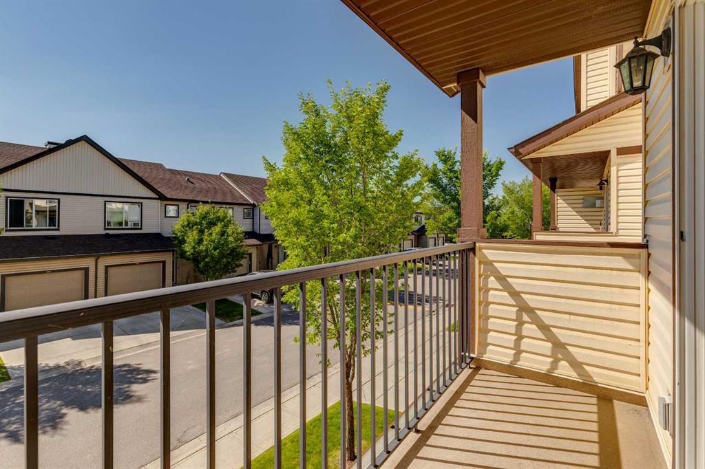 409 Copperpond Landing SE