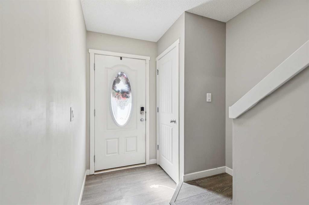 409 Copperpond Landing SE