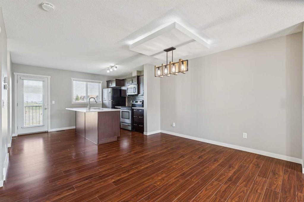 409 Copperpond Landing SE