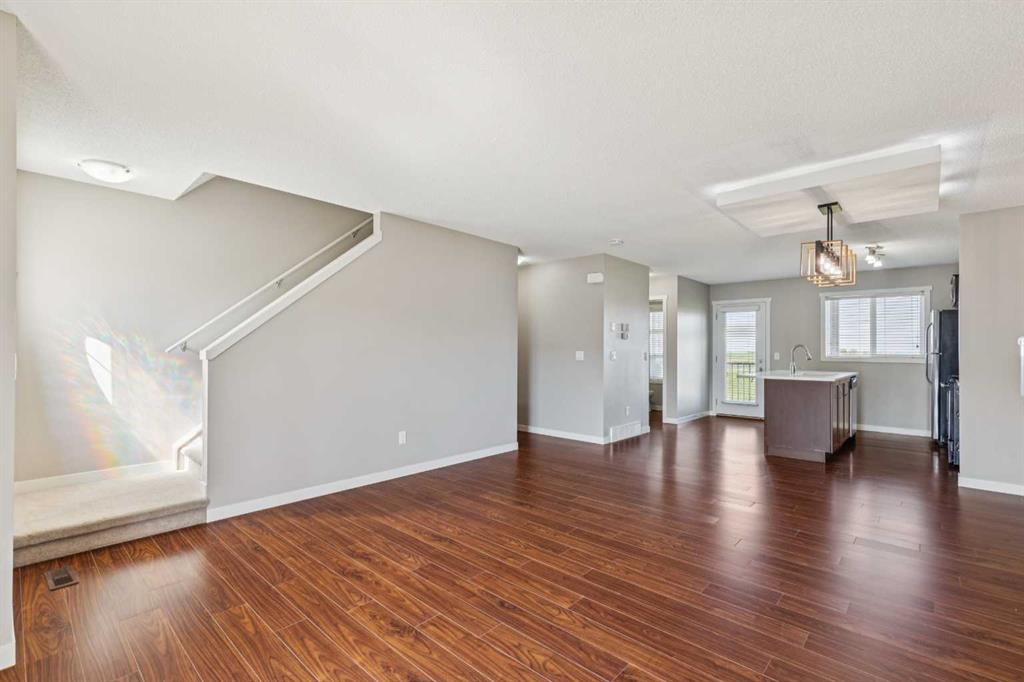 409 Copperpond Landing SE