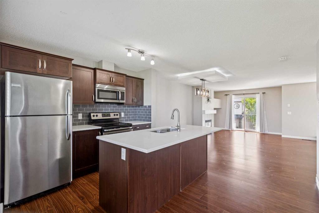 409 Copperpond Landing SE