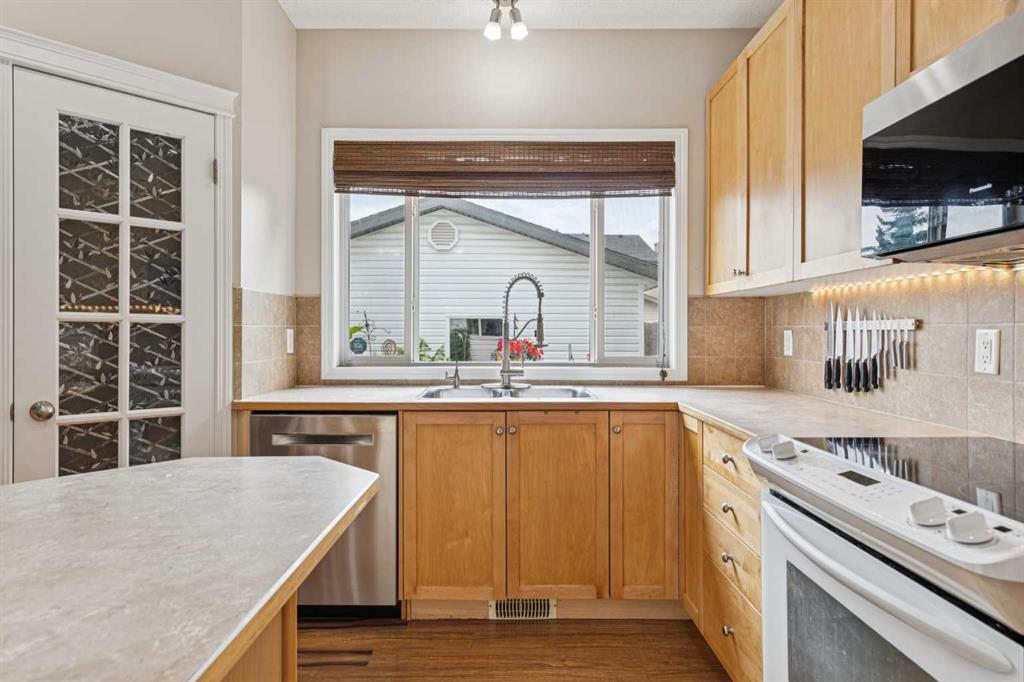 1857 New Brighton Drive SE