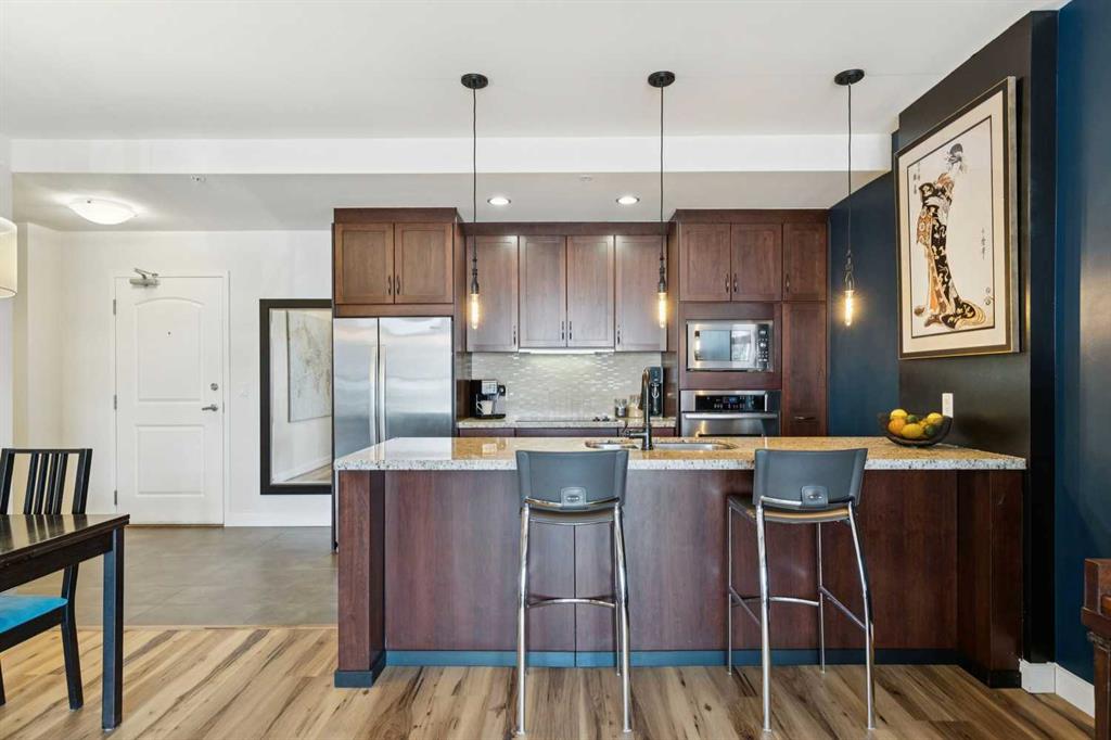 540 34 Street NW Unit: 204