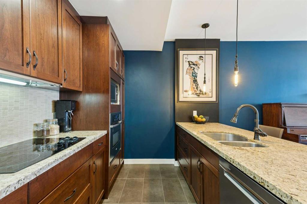 540 34 Street NW Unit: 204