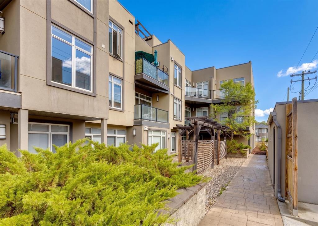 540 34 Street NW Unit: 204