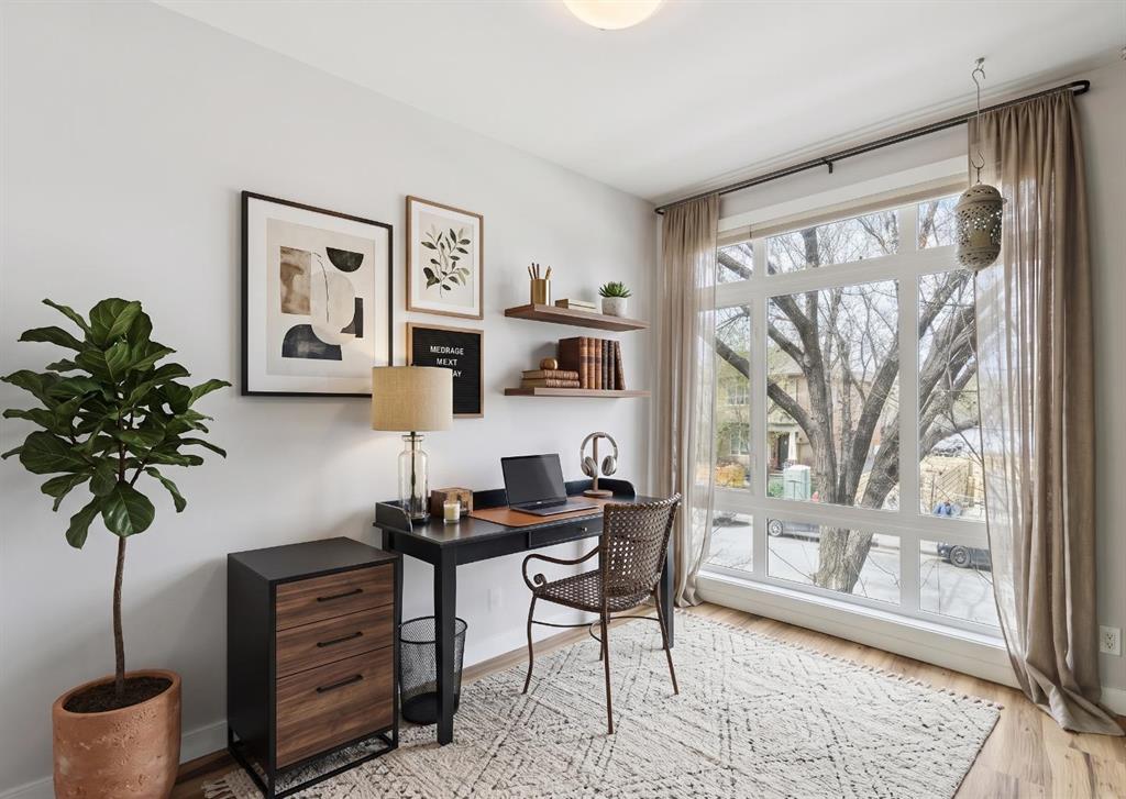 540 34 Street NW Unit: 204