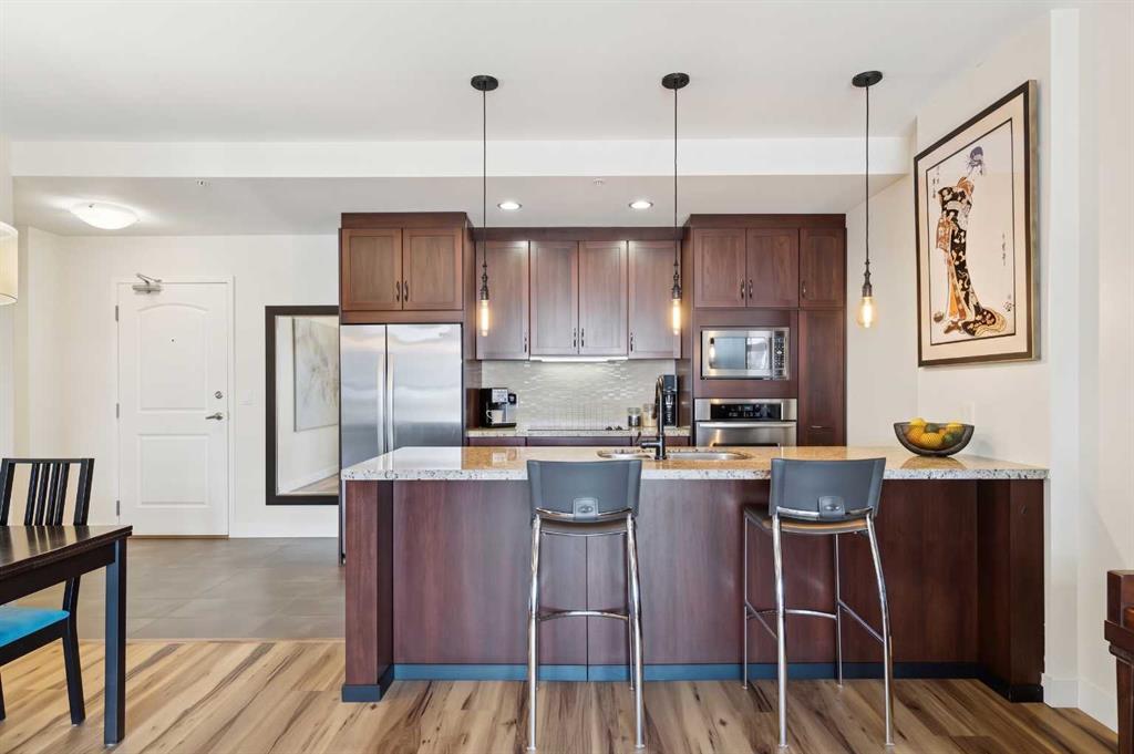 540 34 Street NW Unit: 204