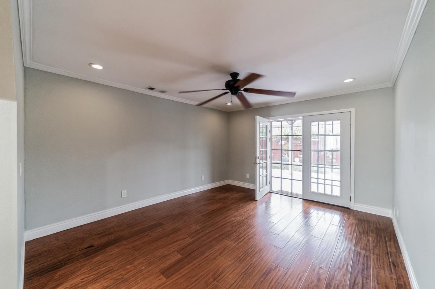 1621 Jessica WAY