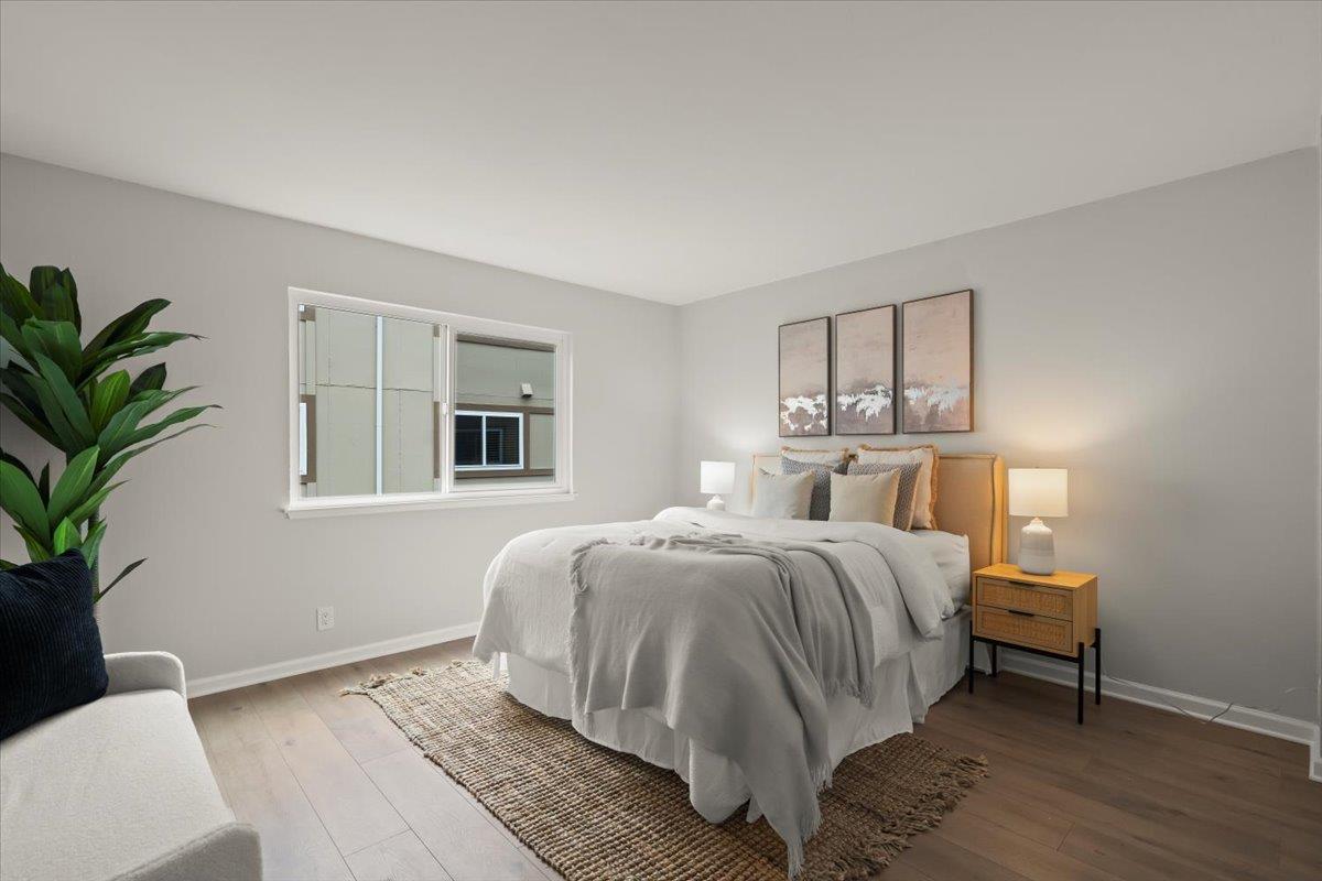 2466 West Bayshore Road 5