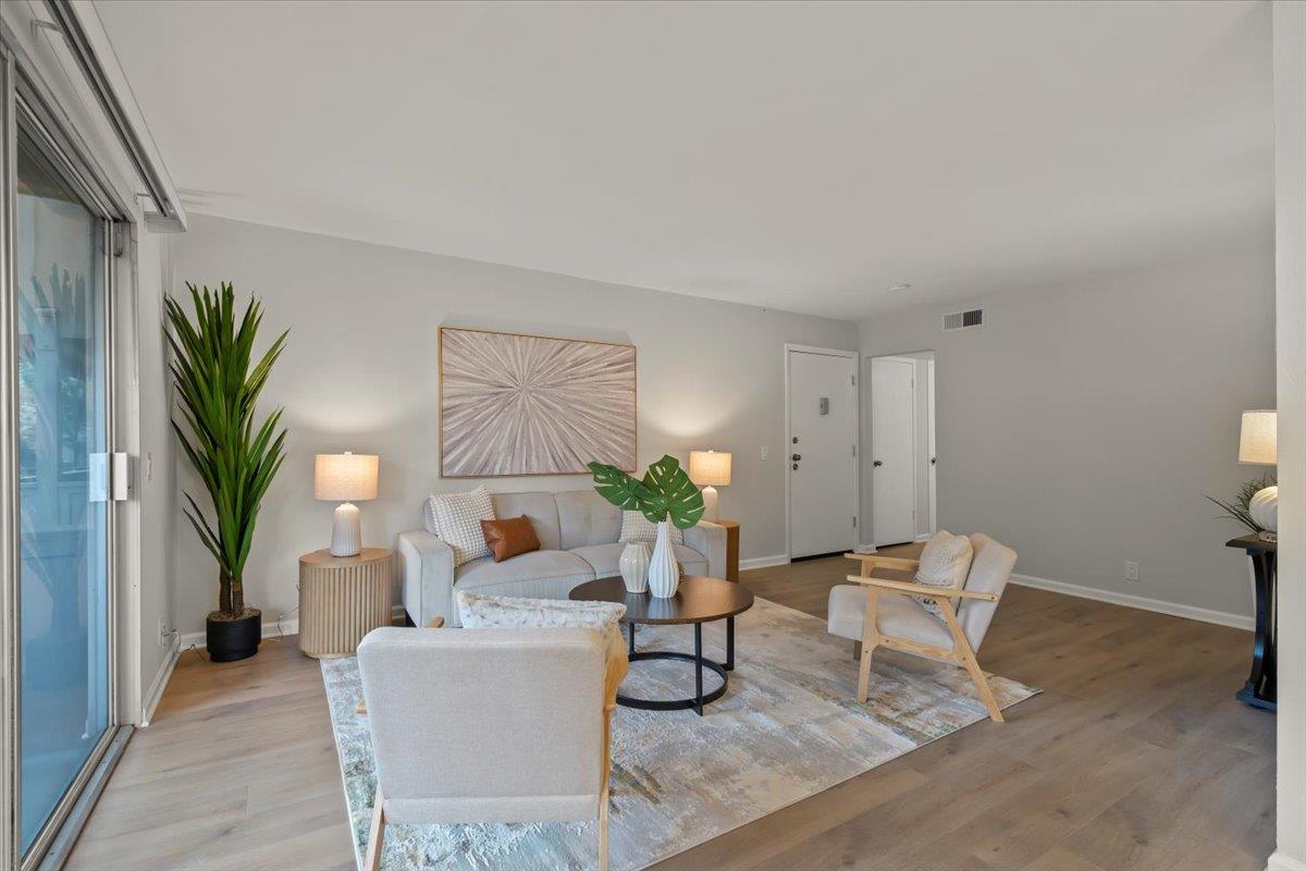 2466 West Bayshore Road 5