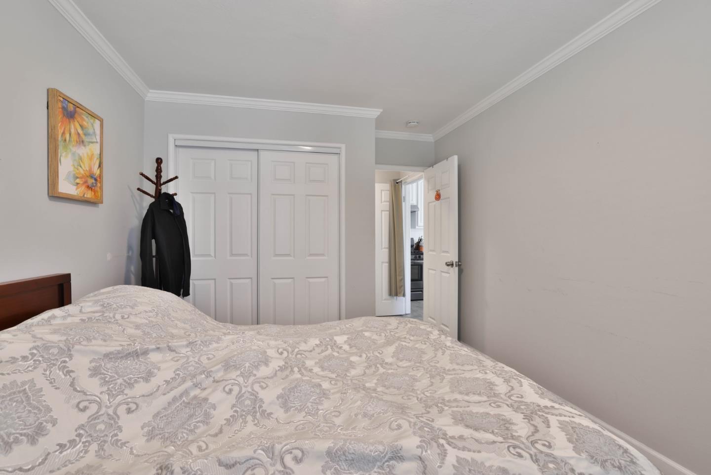 1431 Dwight Way