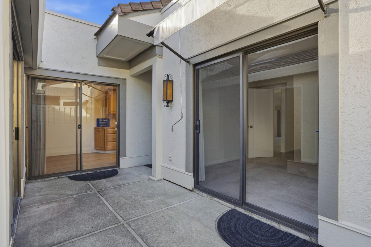 6041 Montgomery Bend