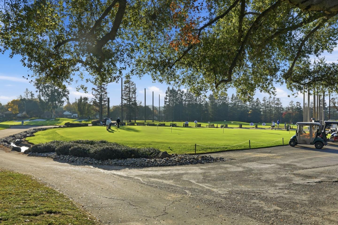 6041 Montgomery Bend