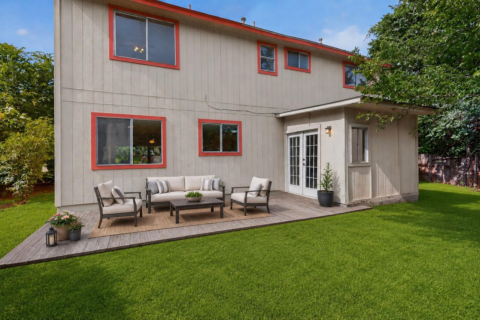 8211 Gallatin DR