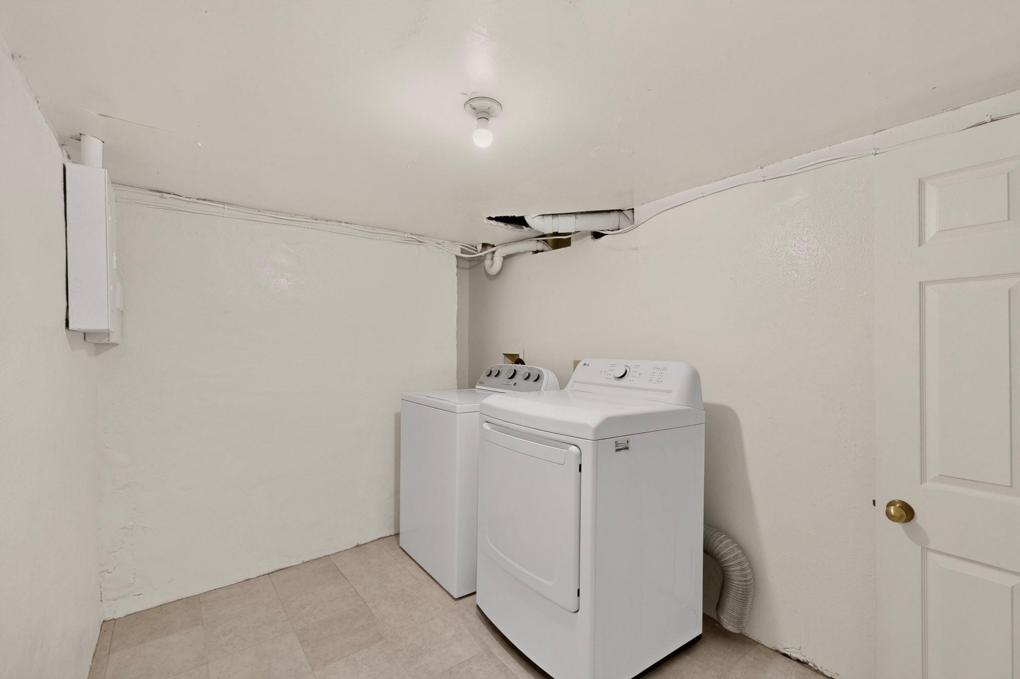 84 Shady Bluff DR