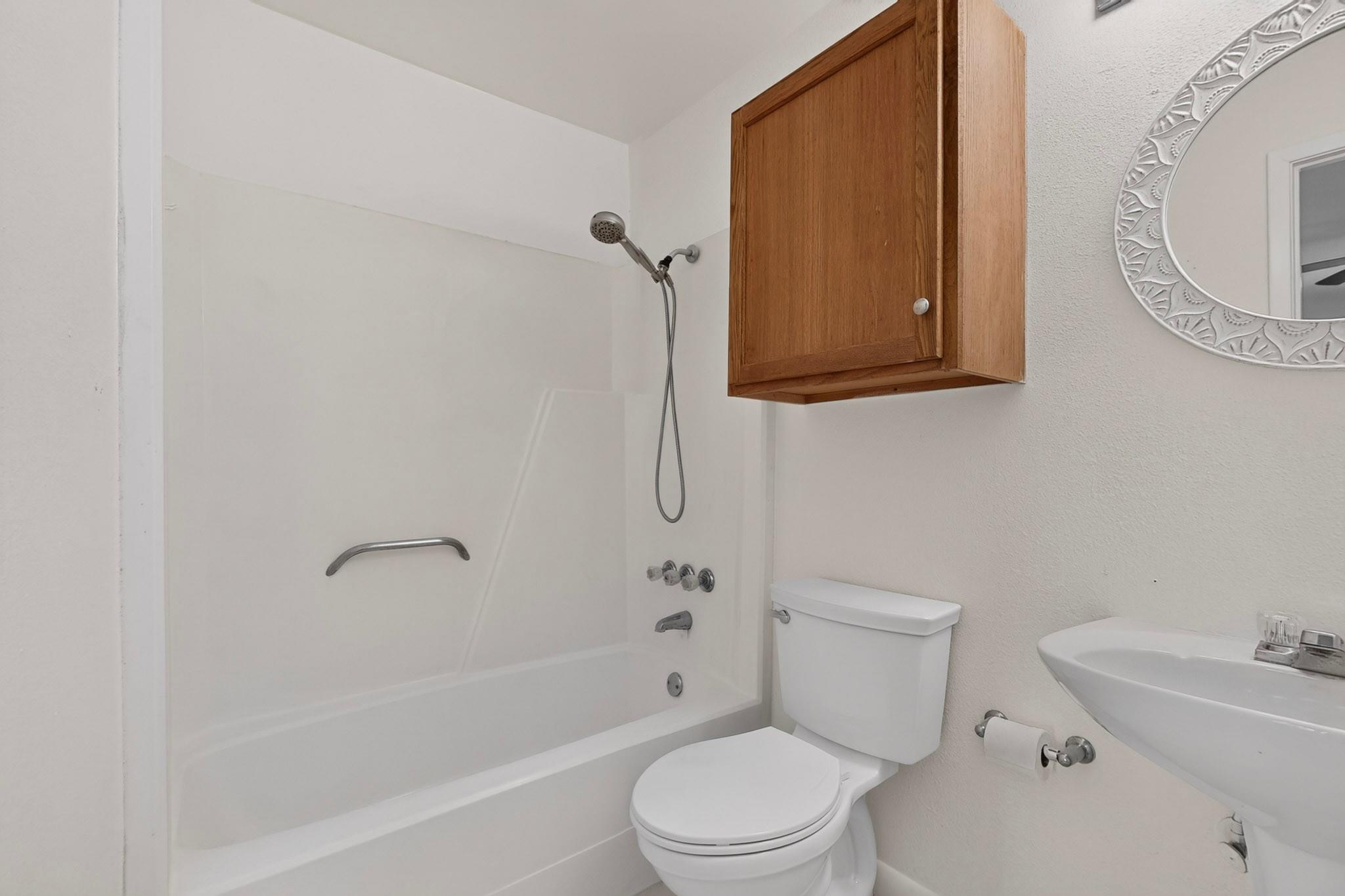 84 Shady Bluff DR