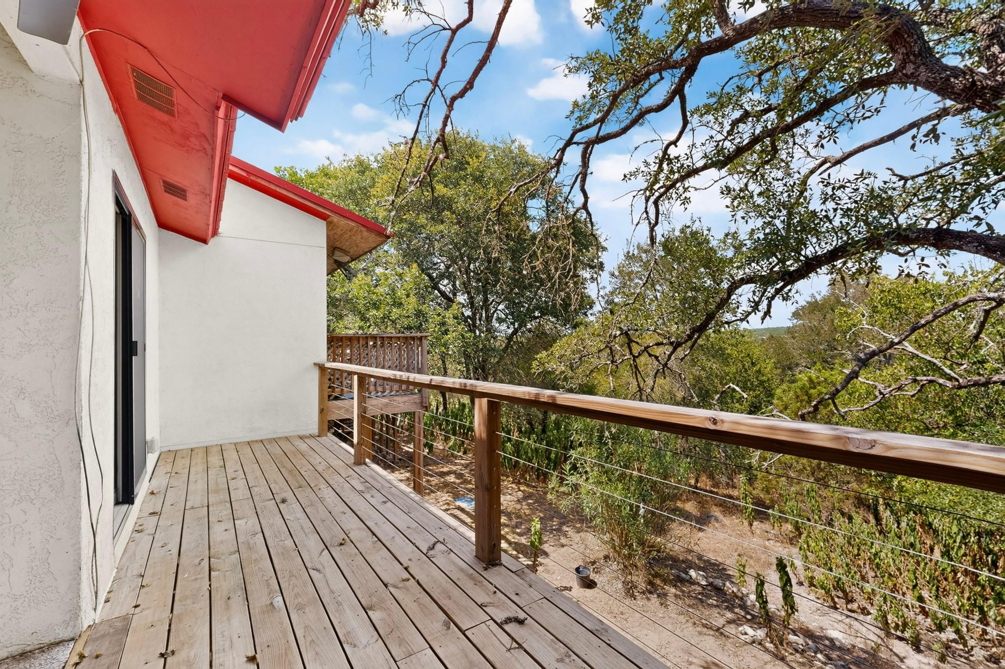 84 Shady Bluff DR