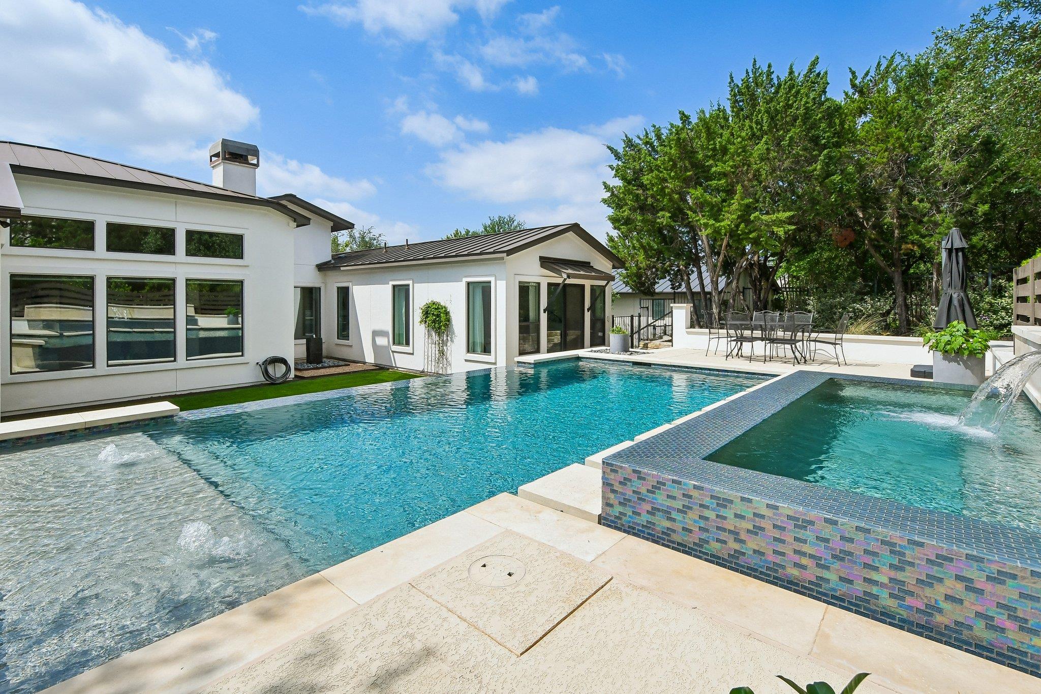 323 Ringtail Stream DR