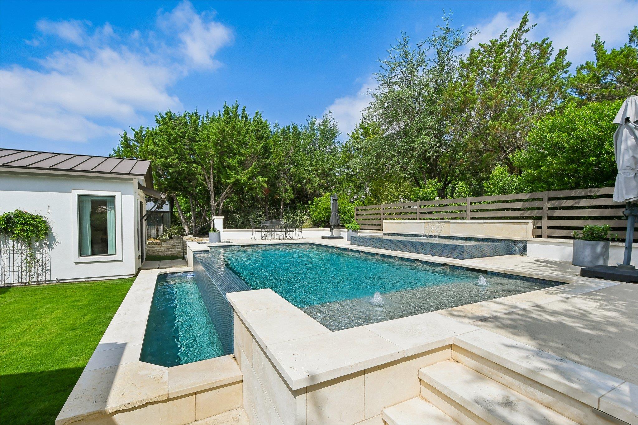 323 Ringtail Stream DR