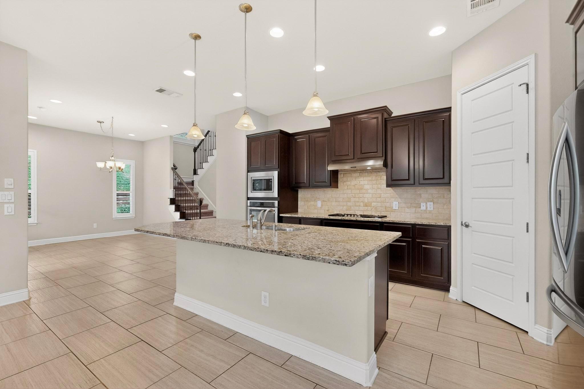 10917 Hidden Caves # 31