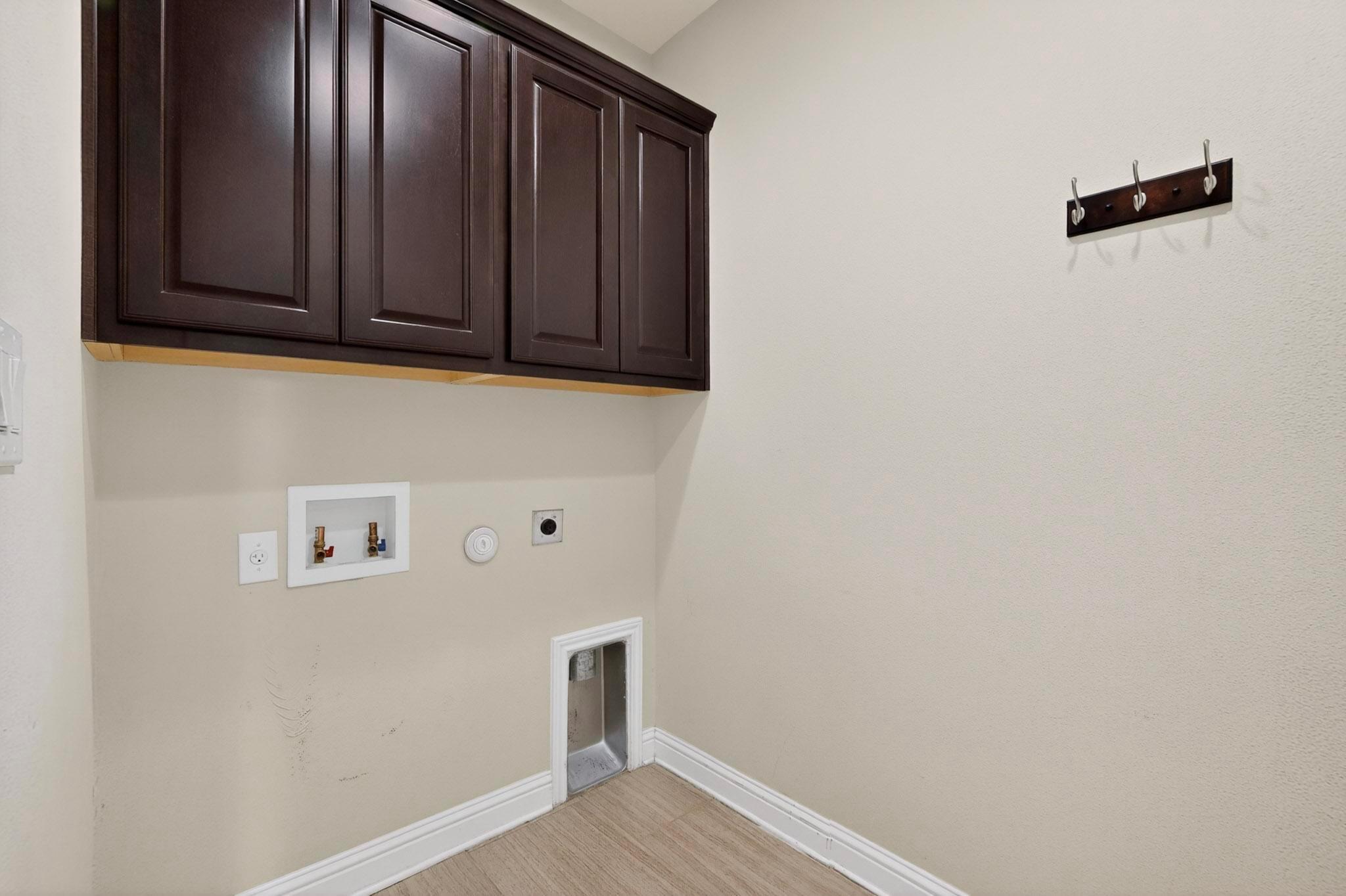 10917 Hidden Caves # 31