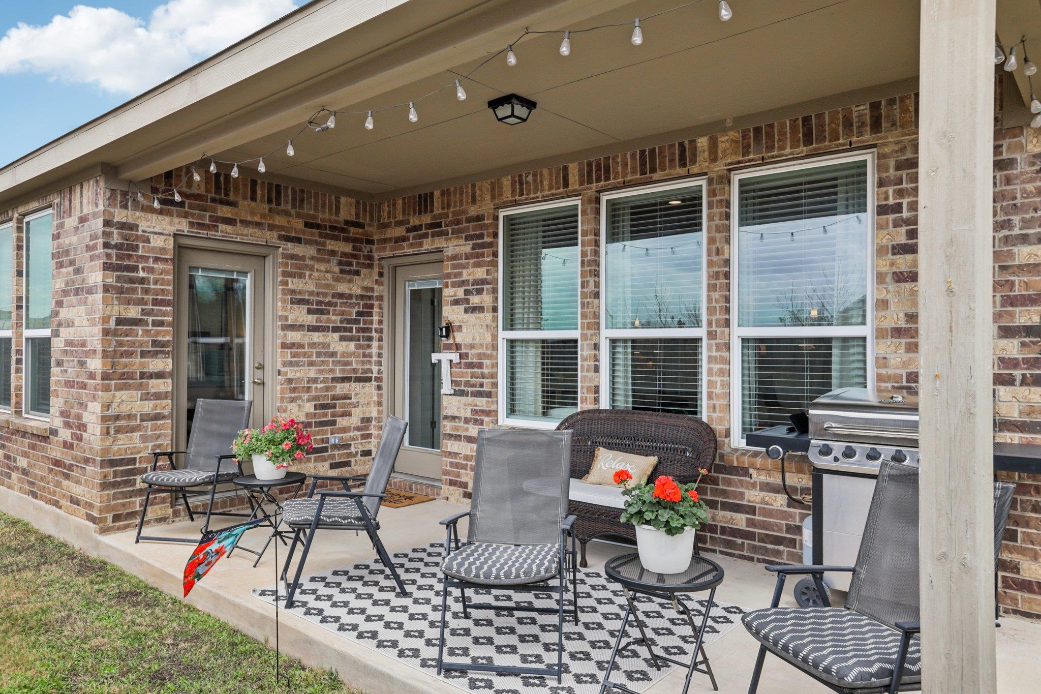 642 Bayberry CIR