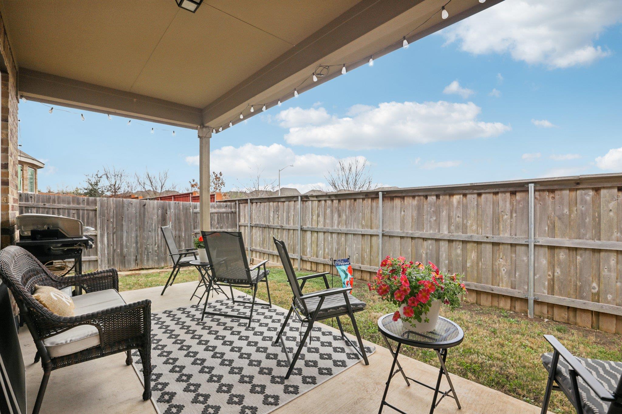 642 Bayberry CIR