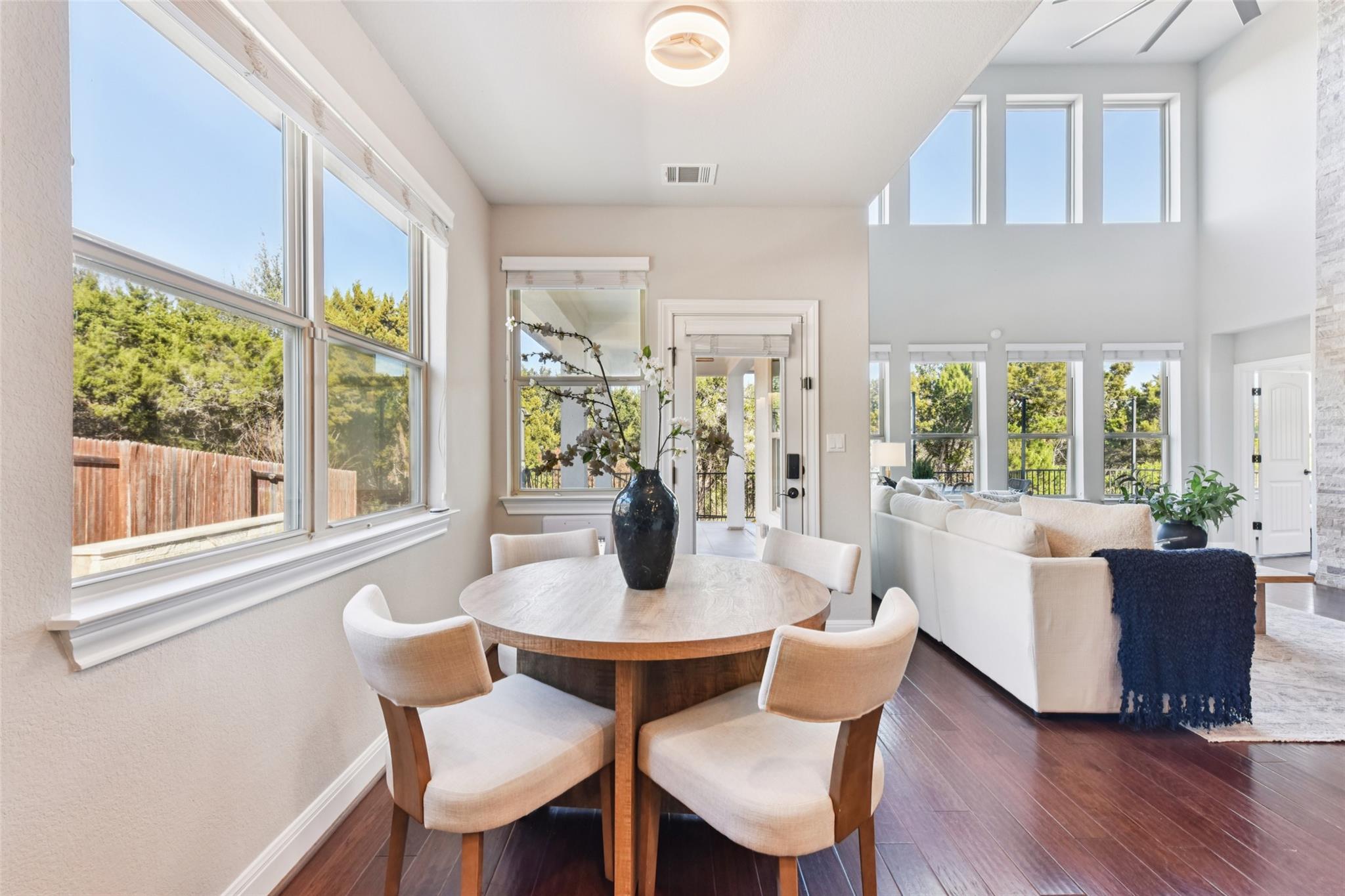 5629 Siragusa DR